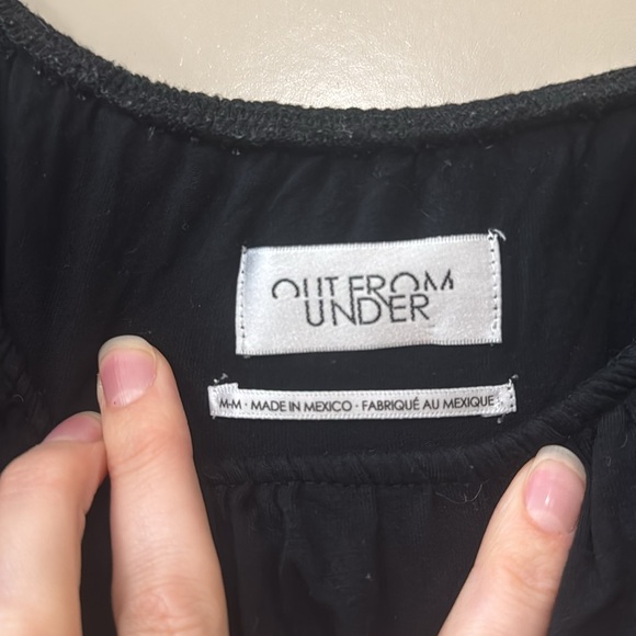 Off the shoulder, ruffle bodysuit - Picture 4 of 4